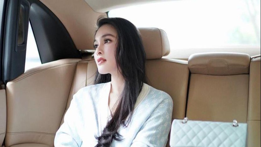 Sandra Dewi Sandra Dewi