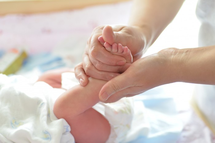 7 Tips Mudik untuk Ibu yang Membawa Bayi dan sedang Mengasihi