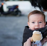 Viral di Medsos, Ini Kronologi Ojek Pangkalan Paksa Ibu Bawa Bayi Turun dari Taksi Online saat Hujan