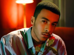 Aziz Hedra Blak-blakan Kisah Personal di Balik Karyanya