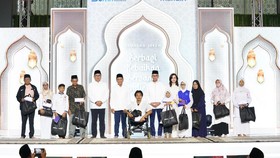 Mandiri Group Tebar Kebaikan, Salurkan Bingkisan untuk Yatim dan Duafa