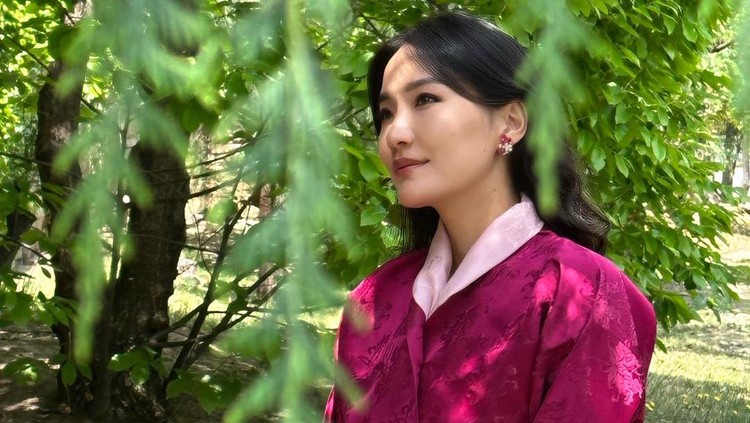 Jetsun Pema istri Raja Bhutan