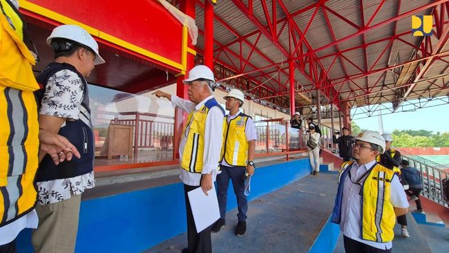 Bangun Pasar, Sekolah & 22 Stadion Olahraga