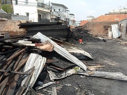 29 Petak Kontrakan Hangus Terbakar di KS Tubun Jakbar, 69 Orang Mengungsi