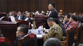 Tim AMIN Minta MK Panggil 4 Menteri, Tim 02 Balas Minta Megawati