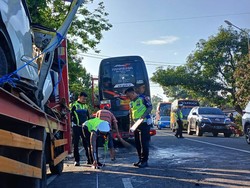 Kecelakaan Maut, Adu Banteng Grandmax Vs Elf di Wonogiri Tewaskan 2 Orang