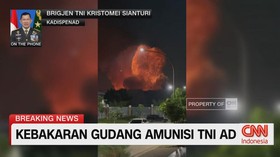 VIDEO: Kebakaran Hebat Melanda Gudang Amunisi TNI-AD