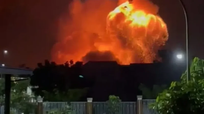 Penampakan Gudang Peluru TNI di Bogor Meledak, Api Membumbung Tinggi