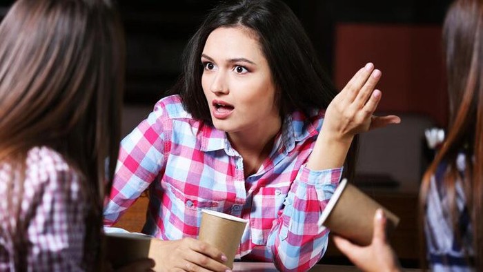 Benarkah Gosip Tak Selamanya Buruk? Ini Penjelasannya Menurut Psikolog