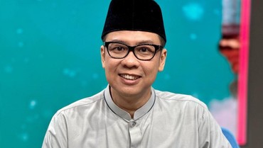 img-title Innalillahi, Presenter Hilbram Dunar Meninggal Dunia