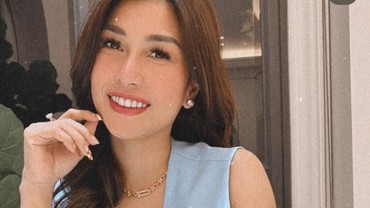 img-title Pulang Haji, Nisya Adik Raffi Ahmad Dikritik gegara Gaya Berhijab