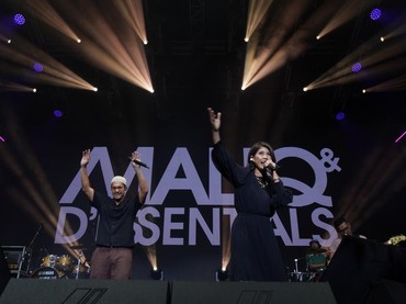 Lirik Lagu Kumpul Bocah (OST Jumbo) - Maliq & D'Essentials