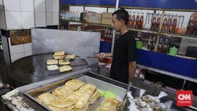 Dua Versi Cerita Petugas Dishub Medan Minta Martabak, Bobby Bereaksi