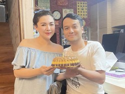 Vicky Shu Pernah Sadap HP dan Cemburuan Banget ke Suami