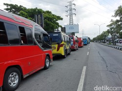 Berapa Jam Perjalanan dari Jakarta ke Surabaya Naik Bus? Ini Estimasinya