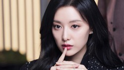 Profil Kim Ji Won, Bintang 'Queen of Tears' yang Introvert