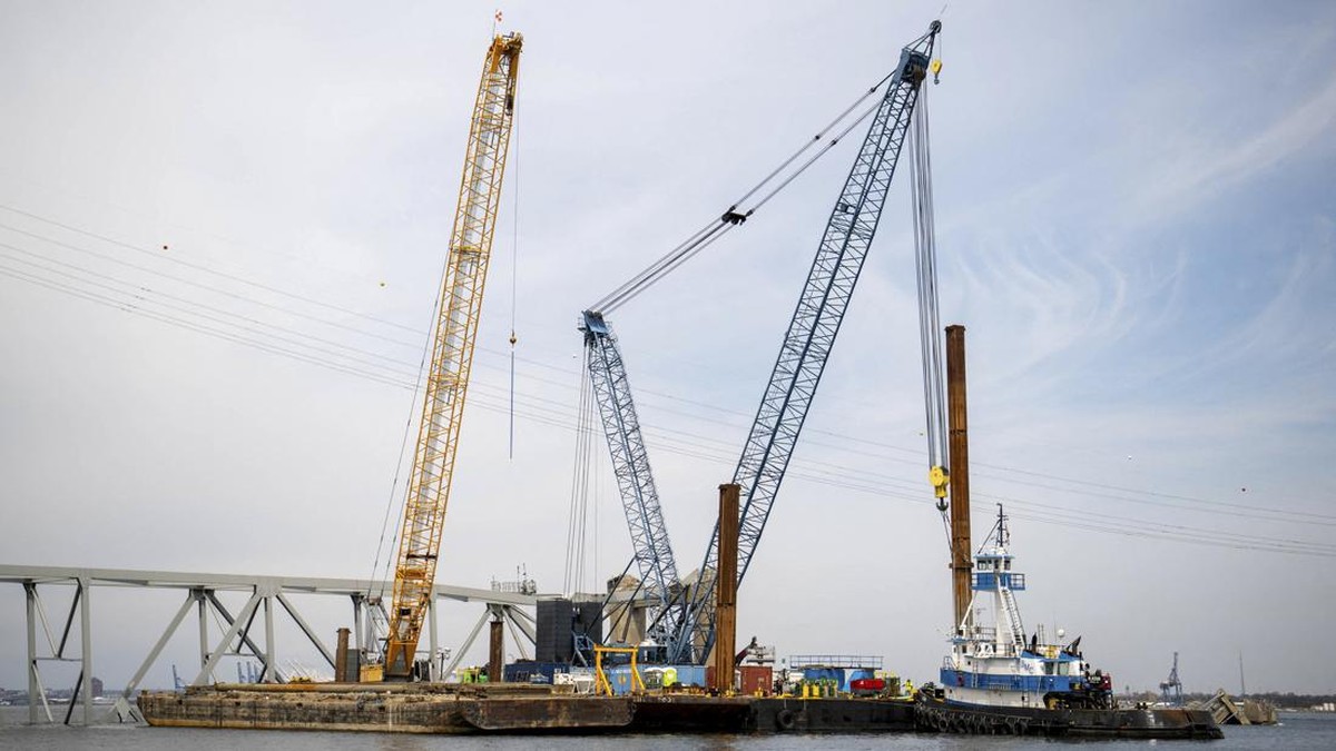 FOTO: Penampakan Terbaru Jembatan Baltimore yang Runtuh Ditabrak Kapal