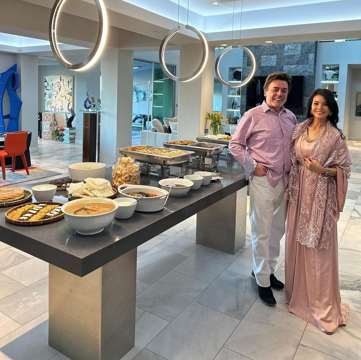 <p>Setelah menikah dengan Charles Jost, chef ternama Farah Quinn kini tinggal Arizona, Amerika Serikat. Farah pun kerap membagikan potret rumahnya pada laman Instagram. (Foto: Instagram: @farahquinnofficial)</p>