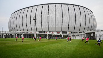 Berita Panas dari Dunia Sport CNN : Persija Batal Bangun Stadion Baru, Diminta Maksimalkan JIS