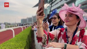 VIDEO: <i>Fashion Show</i> Dadakan di Piala Dunia Pacuan Kuda di Dubai