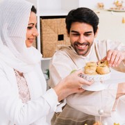 5 Cara Mengatur Porsi Makan Saat Lebaran, Tetap Sehat dan Badan Tidak Melebar!