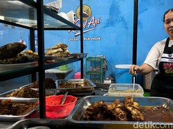 Kisah Sukses Penjual Warung Nasi, Punya Rumah Gedong-5 Petak Tanah