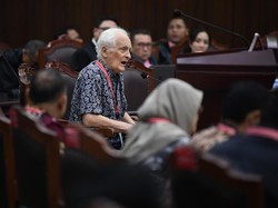 Bukan Gelar Akademik! Sejarah Awal Istilah Profesor Ternyata Seperti Ini