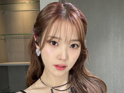 5 Potret Gaya Rambut Poni Ala Idol K-Pop, IU hingga Lisa BLACKPINK