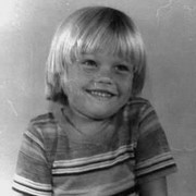 Yuk, Tebak Nama Artis Lewat Foto Masa Kecilnya! Ada Idolamu Nggak?