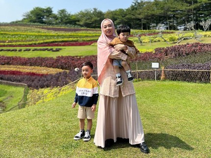 7 Potret Lindswell Kwok Eks Atlet Wushu yang Mualaf, Kini Hamil Anak Ketiga