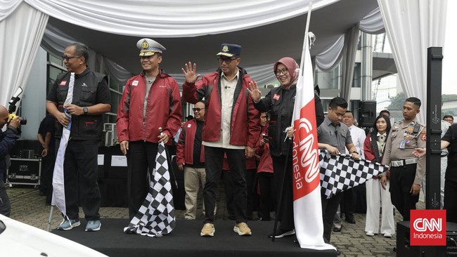 Menteri Perhubungan (Menhub) Budi Karya Sumadi mengungkapkan tiga titik krusial yang dipadati pemudik saat mudik lebaran.