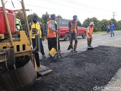 Perbaikan Jalan Nasional di Jambi Dikebut Jelang Arus Mudik Lebaran