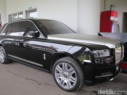 Mengungkap Identitas Rolls-Royce Harvey Moeis yang Disita Kejagung