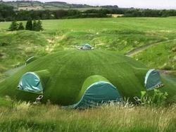 Rumah Ikonik Teletubbies Disulap Jadi Danau Indah