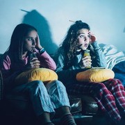 6 Film Horor & Thriller Luar Negeri di Netflix yang Akan Buat Akhir Pekanmu Menegangkan