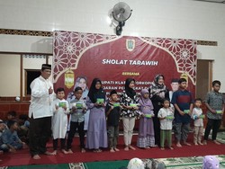Tarling di Masjid Barokah, Bupati Klaten Ajak Masyarakat Tingkatkan Ibadah