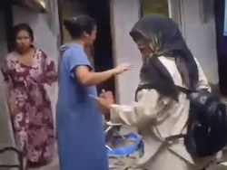7 Fakta Brutalnya Emak-emak Gresik Lempar Mangkuk Saat Ditagih Utang
