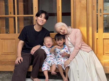 Hamil Anak Ketiga, Intip 5 Potret Julia Prastini Pulang Kampung ke Rumah Suami di Korsel