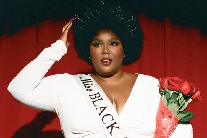 Lizzo Pensiun dari Industri Musik, Benarkah?