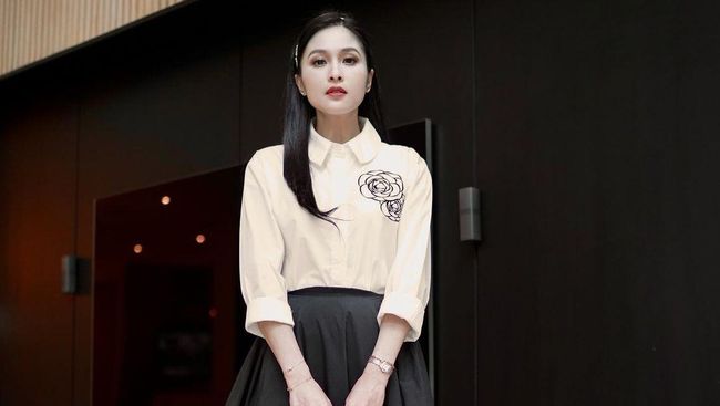 Get The Look: Inspirasi OOTD 
