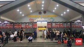 Cuan Penjaga Toilet Umum di Terminal saat Musim Mudik
