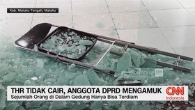 VIDEO: Belum Dapat THR Anggota DPRD Mengamuk