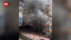 VIDEO: Kebakaran Apartemen di Istanbul, 29 Orang Tewas