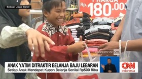 VIDEO: Anak Yatim Ditraktir Belanja Baju Lebaran