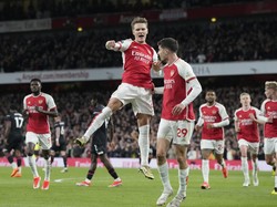 Tekuk Luton 2-0, Arsenal ke Puncak Klasemen