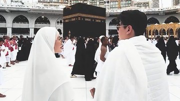 DOA YANG DIPANJATKAN ASTY DAN SUAMI, MINTA KEBAHAGIAAN HINGGA KETURUNAN