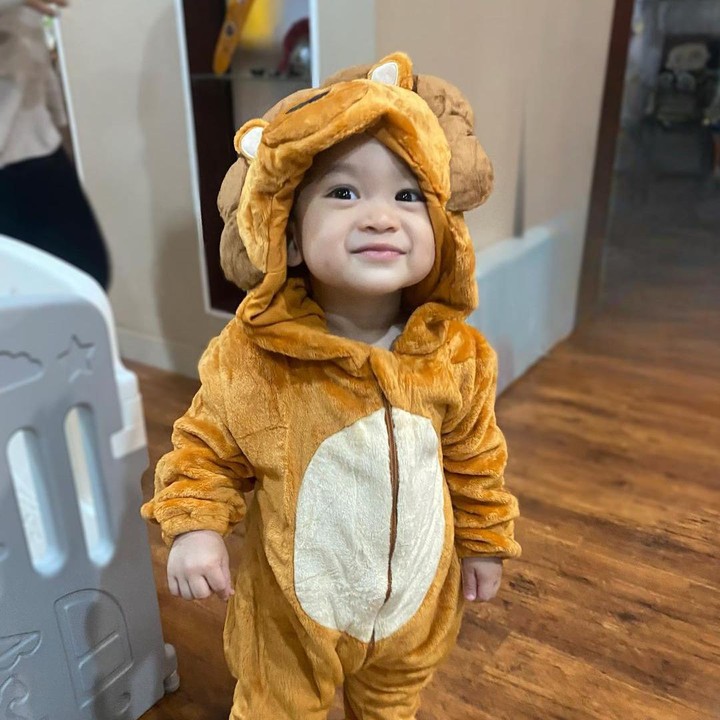 <p>Tidak hanya Adiezty, hal yang sama juga dirasakan oleh para netizen nih, Bunda. Mereka menyebut Gin dan Gilang memiliki wajah yang kembar. (Foto: Instagram: @adieztyfersa)</p>
