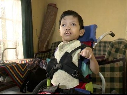 Anak Penjahit Berjuang Bersama Ibu Hadapi Thalasemia dan Cerebral Palsy