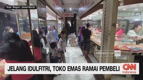 VIDEO: Jelang Idulfitri, Toko Emas Ramai Pembeli