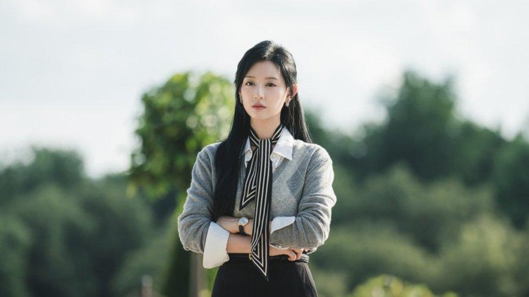 Kim Ji Won di drama Korea Queen of Tears Kim Ji Won di drama Korea Queen of Tears